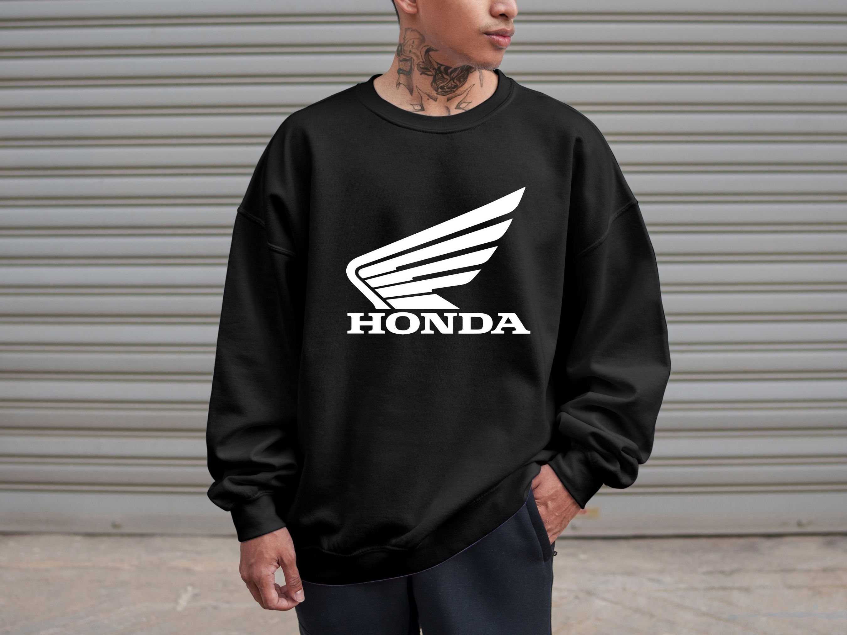 Men s Honda Powersports Crewneck Sweatshirt White Logo Boyfriend