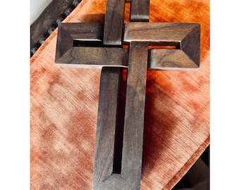 Vintage Interlocking Woven Holz Wand Kreuz Dunkle Natürliche Maserung Religiöses Dekor