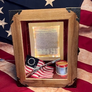 Patriotic Terrarium, Musket, Betsy Ross Flag, 4th of July Decor