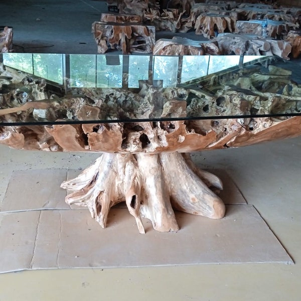 Dining table - Teak root base - glass top