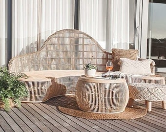 Natural Rattan seating set (sofa & coffee table)