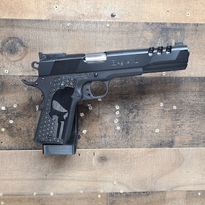 1911 Wall Mount