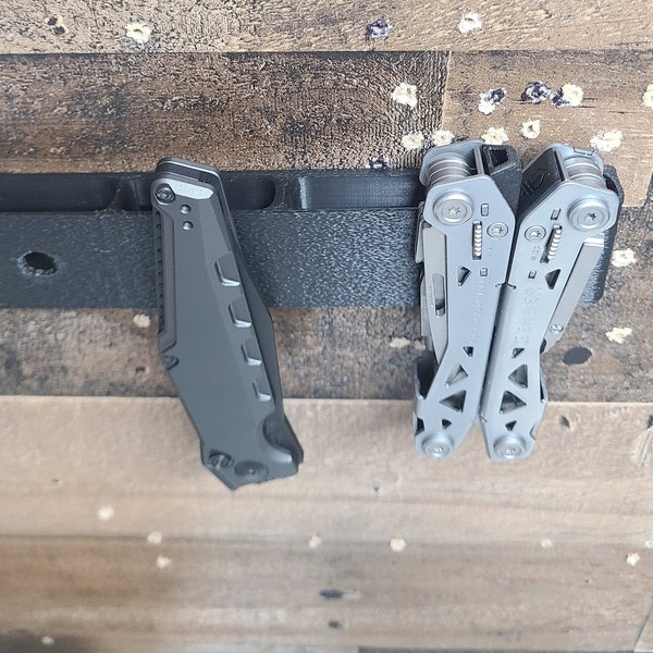 Mini Pocket Knife Wall Mount Display Holder x2, Kershaw, spyderco, gerber