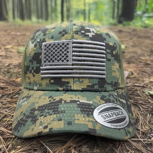 American USA Flag Hat – Tactical Snapback | Embroidered USA Flag Cap | Military Style Trucker Hat | Veteran Gift | Unisex Patriotic Hat