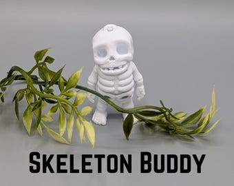 Skeleton Buddy Flexi Fidget Key Chain, Sensory Toy, 3D Printed Gift, Keychain Accessory, Skeleton Decor, Fall Decor, Halloween Gift, 3D Toy