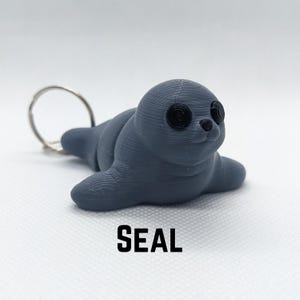 Seal Flexi Fidget Key Chain, Sensory Toy, 3D Printed Gift, Keychain Accessory, Seal Keychain, Gift for Seal Lovers, Seal Gift, 3D Seal Toy