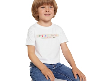 Adorable t-shirt Love Navigator pour tout-petit : guidé par maman et papa