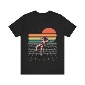 Retro Astronaut Unisex Tee, Space Lover Shirt, Astronaut Graphic T-Shirt, Vintage Sci-Fi Top, Outer Space Clothing