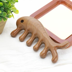 Natural Sandalwood Comb Massage Tool Multi-purpose Massage Comb Acupressure Tool Fish Bone Shape image 1