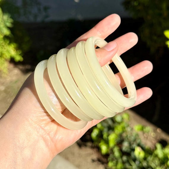 Ice Jade Bangle – Light Yellow-green Carbonate, Hand-polished - Etsy