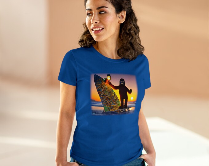 Sassquatch Surfer Hawaiian Bigfoot Lantern Women's Midweight Cotton Tee