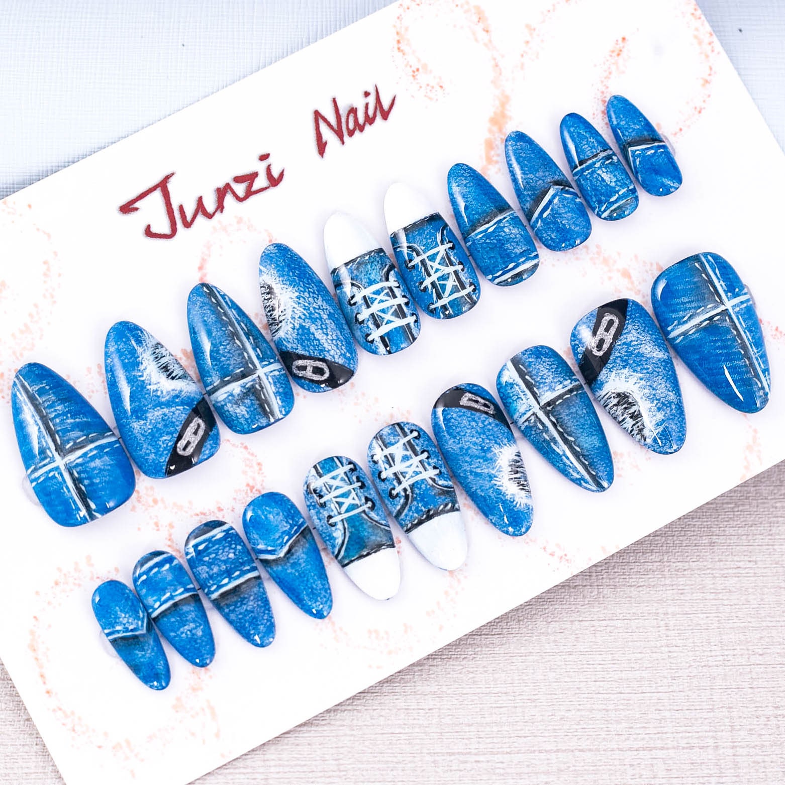 再利用可能なハンドメイドネイル、デニムキックスプレスオンネイル