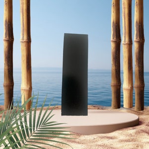 Handcrafted Micarta and Damacarta Knife Scales: Unique Materials for Knife Makers