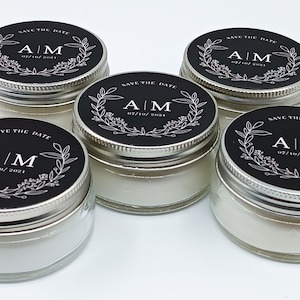 Candele per bomboniere per matrimoni sfuse da 25 pezzi – Bomboniere per candele personalizzate – Bomboniere per addio al nubilato – Candele di soia da 2 once – Bomboniere per matrimoni per gli ospiti