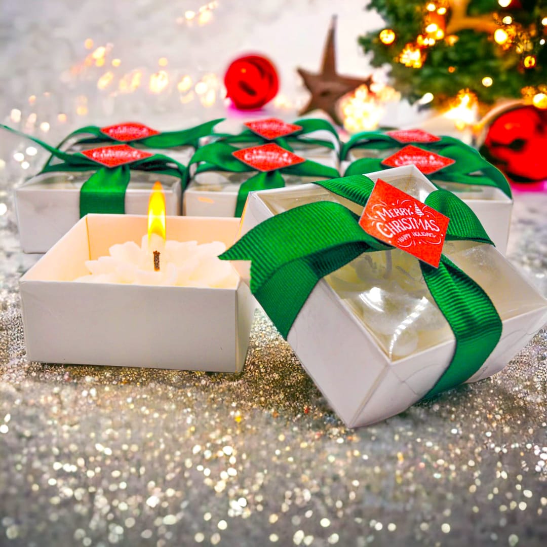 Personalized Christmas Candle Gifts in Bulk, Custom Candle Favors, Holiday Candle Gifts