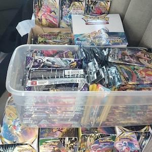 100+ Authentic Pokemon Card Lot - Guaranteed Ultra Rares V/Holos/Rare Cards! Amazing value!