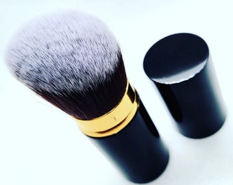 J&E Synthetic Retractable Black Kabuki Brush | Makeup Brush