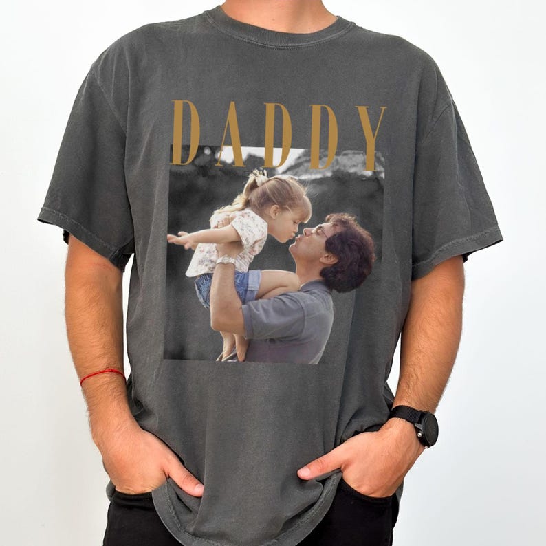 Custom Photo Dad Shirt, Custom Photo Comfort Colors Shirt for Dad, Father's Day Shirt, Fathers Day Gift 2025, Grandpa Gift, Dad Gift bild 1