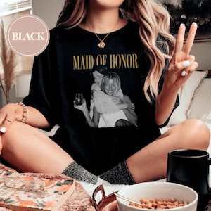 Personalised Maid of Honor Shirt, Comfort Colors Custom Photo Bridesmaid Shirt, MOH Bachelorette Party Tee, Team Bride, Bridal Shower Gift Bild 3