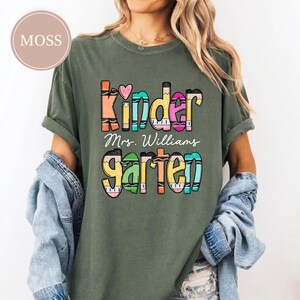 Personalised Kindergarten Teacher Shirt, Comfort Colors Custom Kindergartener Shirt, Kindergarten Team Shirt, Kindergarten Teacher Gift image 3