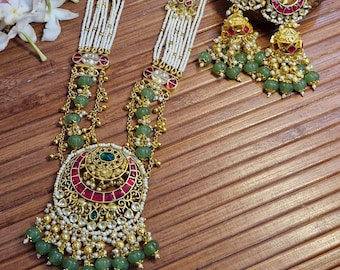 Muy fino y hermoso conjunto de novia inspirado en Sabyasachi, magnífico conjunto de novia indio Bollywood Jadau Pachi kundan que incluye aretes jhumki y collar.