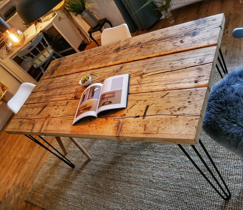 Tisch Esstisch handgefertigt aus alten Massivholz Bohlen, Bohlentisch