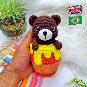Crochet Pattern Amigurumi - Alberto in the Honey Pot
