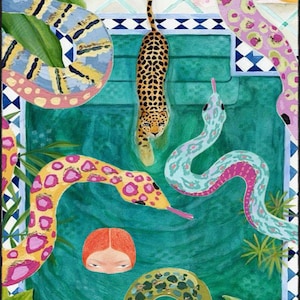 Peut inclure: Une peinture vibrante représentant une piscine avec un léopard, plusieurs serpents dans des tons de rose, jaune, bleu et vert, et une personne aux cheveux orange immergée dans l'eau. La scène inclut du feuillage vert et des bords de piscine carrelés.