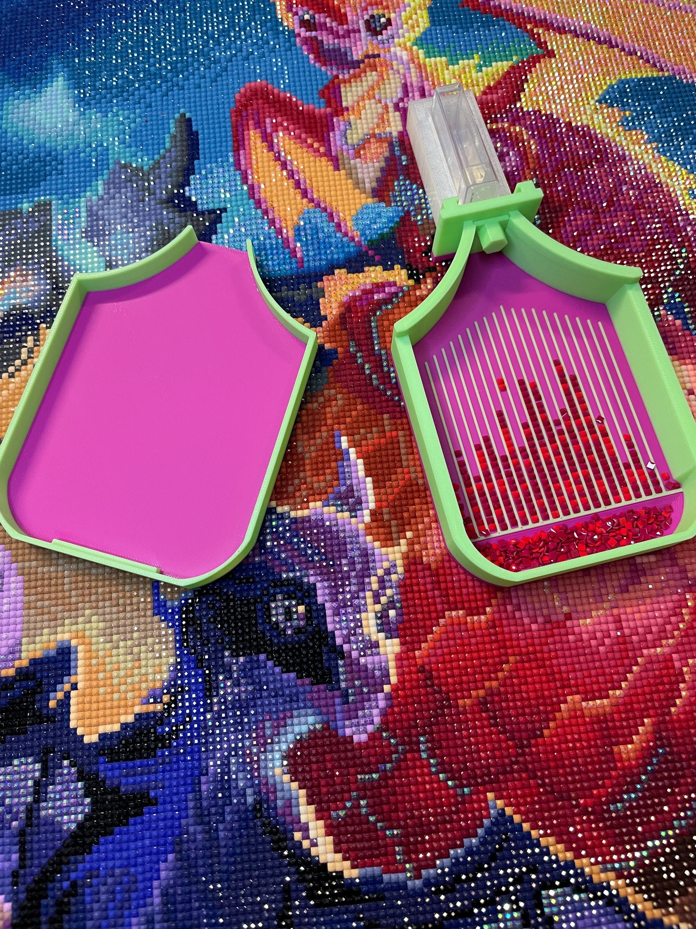 Sliders Diamond Art Tray With Slide in Drill Container Capability For TicTac Container! - Who Needs Funnels? Not You!