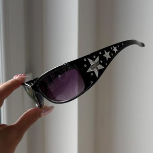 Gradient lenses black wrap sunglasses silver stars frame rave