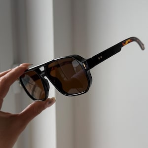 Chocolate brown sunglasses tortoise shell frame unisex
