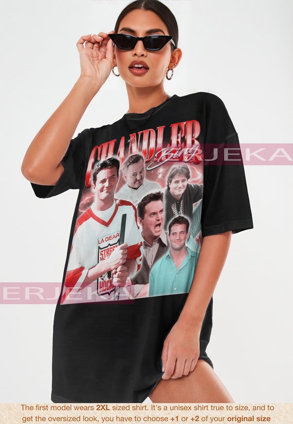 Camisa CHANDLER BING Serie de television Friends Matthew Perry Regalo Camiseta vintage Chandler Bing Retro 90 s Mercancia divertida para fans de Chandler Friends Etsy Espana