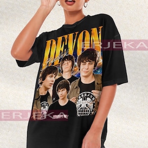 Limited Devon Bostick T-Shirt vintage graphic tee unisex shirt for men and woman