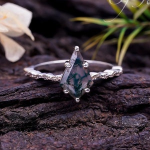 Kite cut Moss Agate Tree Branch and Maple Leaf Moss Agate and Diamonds 6 Prong Engagement Ring, Twig and Maple Leaf Moss Agate Ring