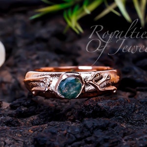 Mens Moss agate Wedding Band Round  Cut Green Agate Band 5mm Solid Ring Mens Hammered Stacking Matching Band Gift Engraved Ring