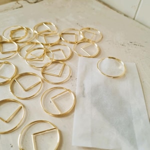 Graffette dorate rotonde da 100 pezzi - Graffette rotonde - Graffette metalliche - Clip per raccoglitori - Forniture per matrimoni - Forniture per carte per bambini