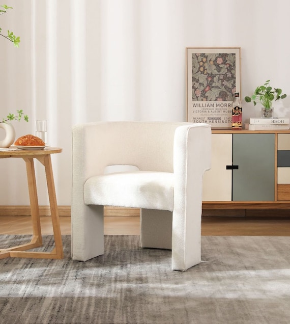 Boucle living room chair, luxury padded cushion seat, 3 beautifully crafted furniture legs, ideal for your dining and living room furniture
