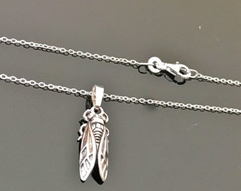 Cicada necklace in silver 925/000 pendant on thin chain