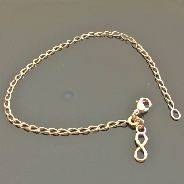 Bracelet infini en plaqué or 18 carats symbole infiniment tendance