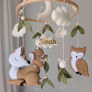 Woodland baby mobile, personalized crib mobile with forest animals, gender neutral mobile, newborn gift