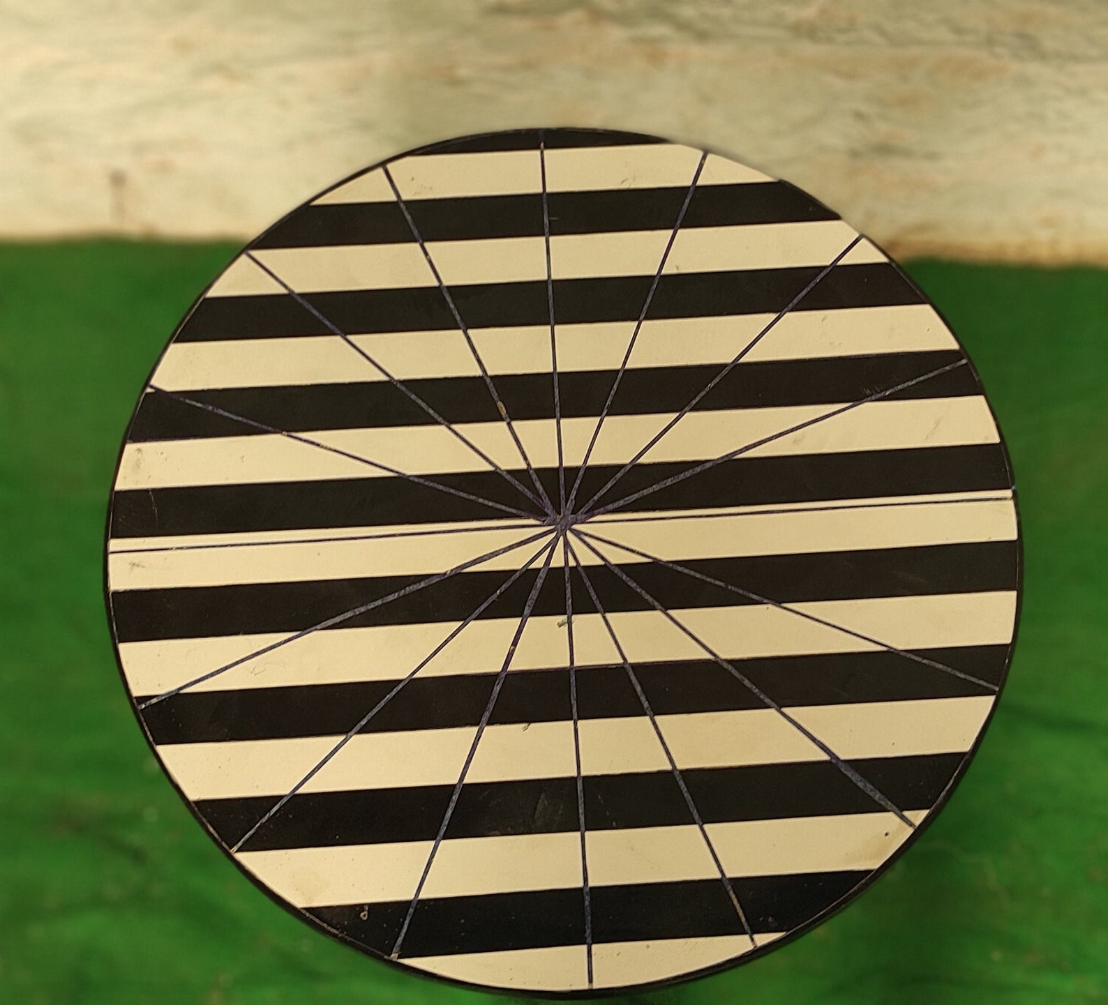 Handmade Resin Inlay Round Side Table Handmade Resin Inlay Wooden ...