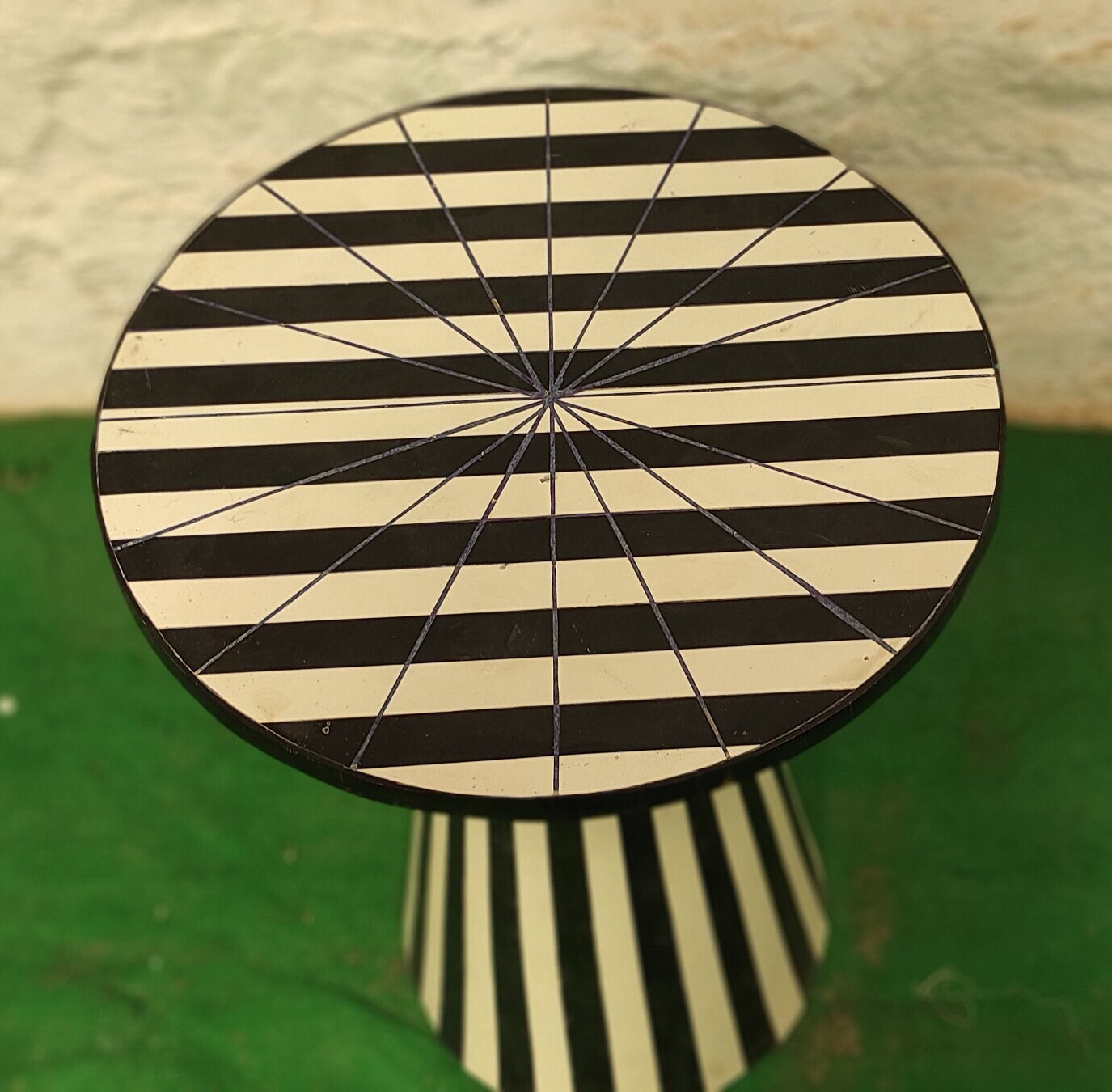 Handmade Resin Inlay Round Side Table Handmade Resin Inlay Wooden ...
