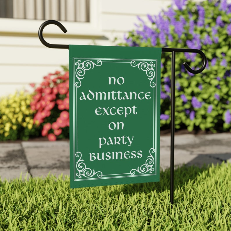 LOTR Garden Flag Banner, Speak Friend and Enter, Elvish LOTR Decor Gift, Fantasy Garden Flag Fellowship Gift, Hobbitcore Yard Art Decor Dark Green