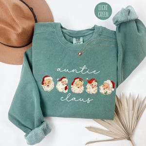 Auntie Claus Shirt, Auntie Claus Sweatshirt, Christmas Gift for Aunt from Niece Nephew Gift, Aunt Christmas Sweater, Aunt Christmas Crewneck