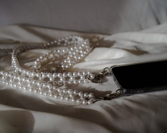 Mobile phone chain made of beads / mobile phone strap / crossbody strap / pearl strap