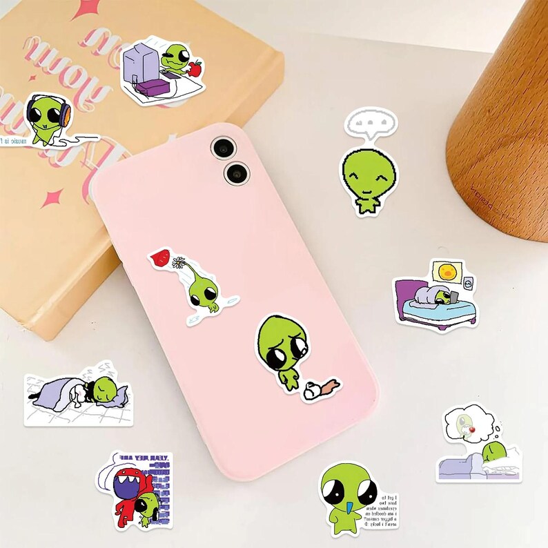 52pcs Green Alien Stickers Big Eyes Decal Stickers for DIY Scrapbooking ...