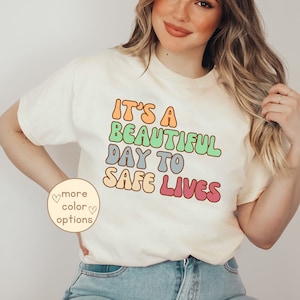 Lifesaver Shirt, Nurse Shirt, Nurse Shirt, Trendy Nursing School Shirt, Oversized Medical Worker