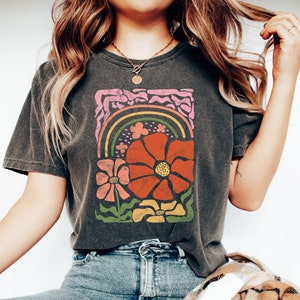 Flower T-Shirt, Boho Wildflower Nature Shirt, T-Shirt, Comfort Colors, Piece Dyed, Boho,Oversized,Vintage,Art Nouveau Art Deco, Flower Shirt