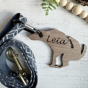Wood Poop Bag Holder, Hands Free Pet Poop Bag Carrier, Doggie Poop Loop Waste Bag Holder for Dog Owners, Dog Lover Gift, Pet Supplies
