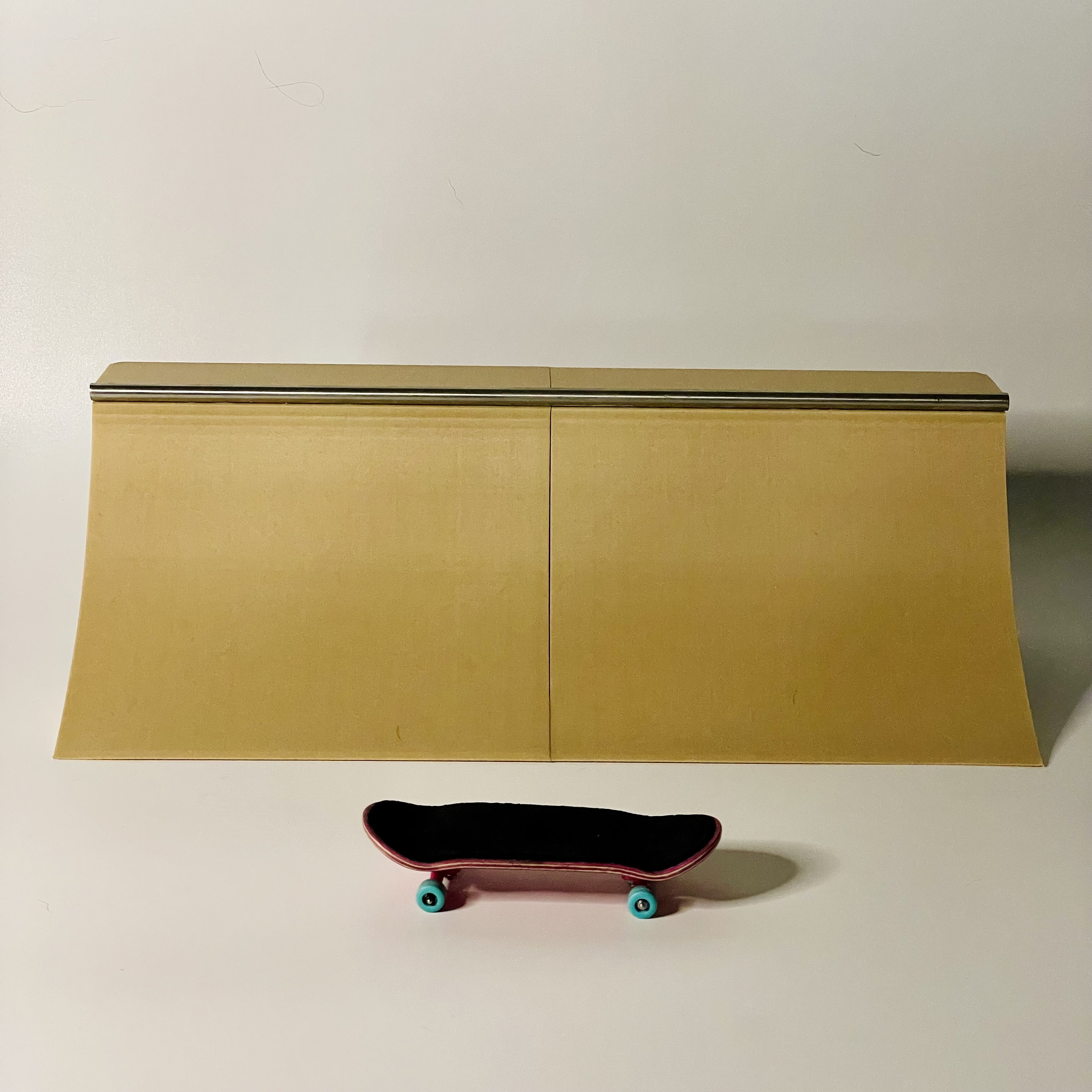 Fingerboard 300mm12in Quarter Pipe 3D Printed Quarter Pipe With 300mm Stainless Steel Coping